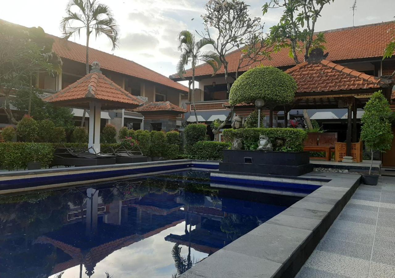 Dewa Bharata Bungalows Legian Exterior foto